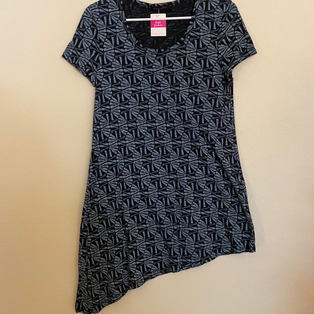 Fresh Produce Sloping Bottom Shirt